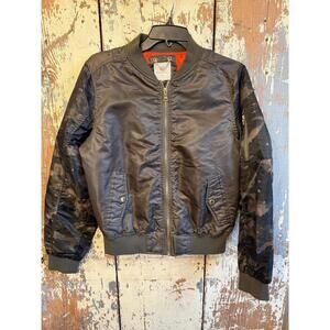 Women's SouthPole Army Green Bomber Jacket size Large